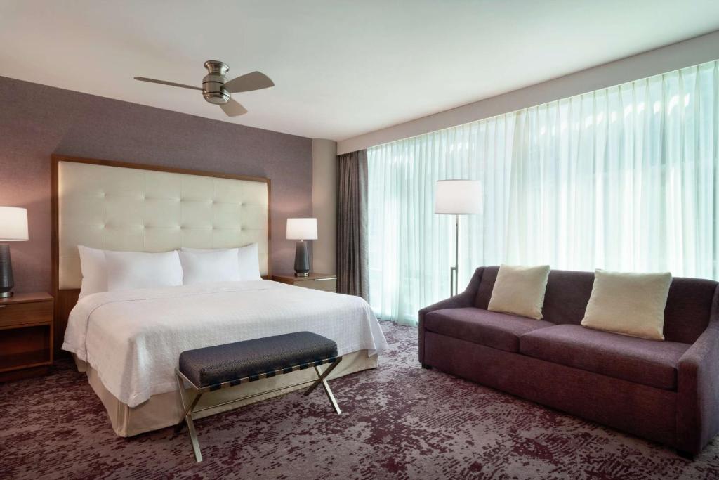 Homewood Suites By Hilton Chicago Downtown South Loop - 