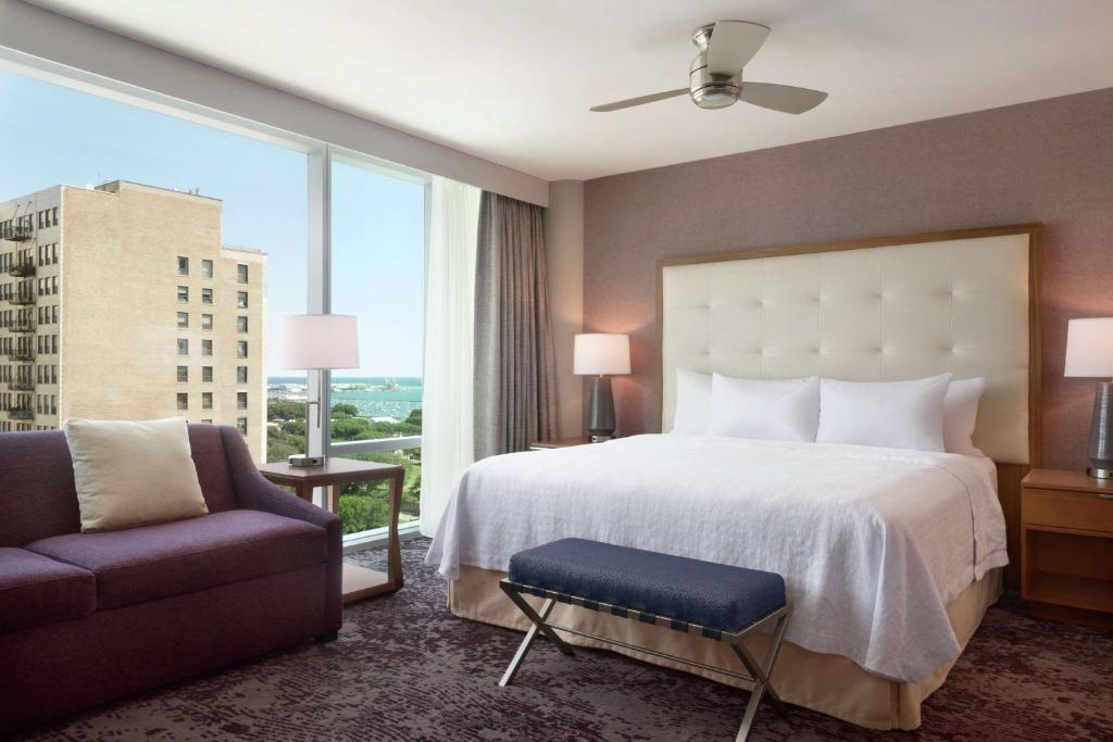 Homewood Suites By Hilton Chicago Downtown South Loop - 