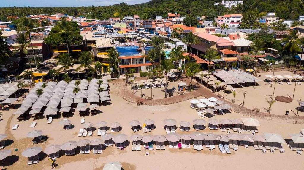 Bazén v ubytování Pousada Bahia Tambor nebo v jeho okolí