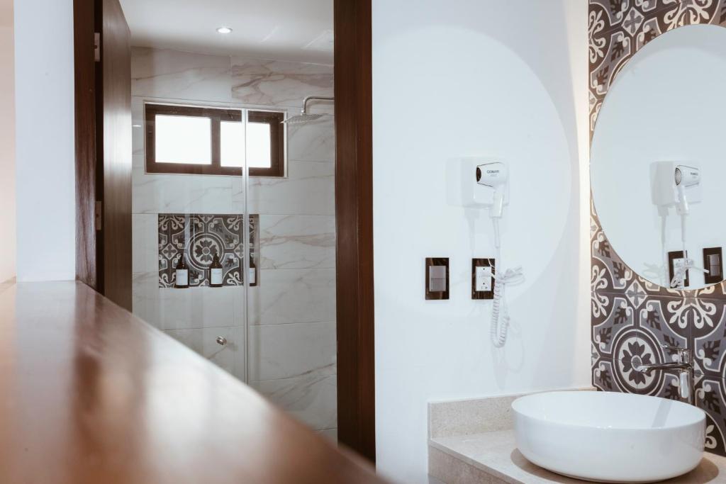 Koupelna v ubytování Nuxká Hotel