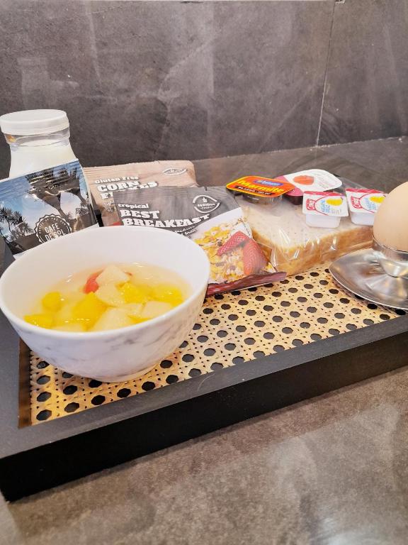 Jídlo v hotelu nebo okolí
