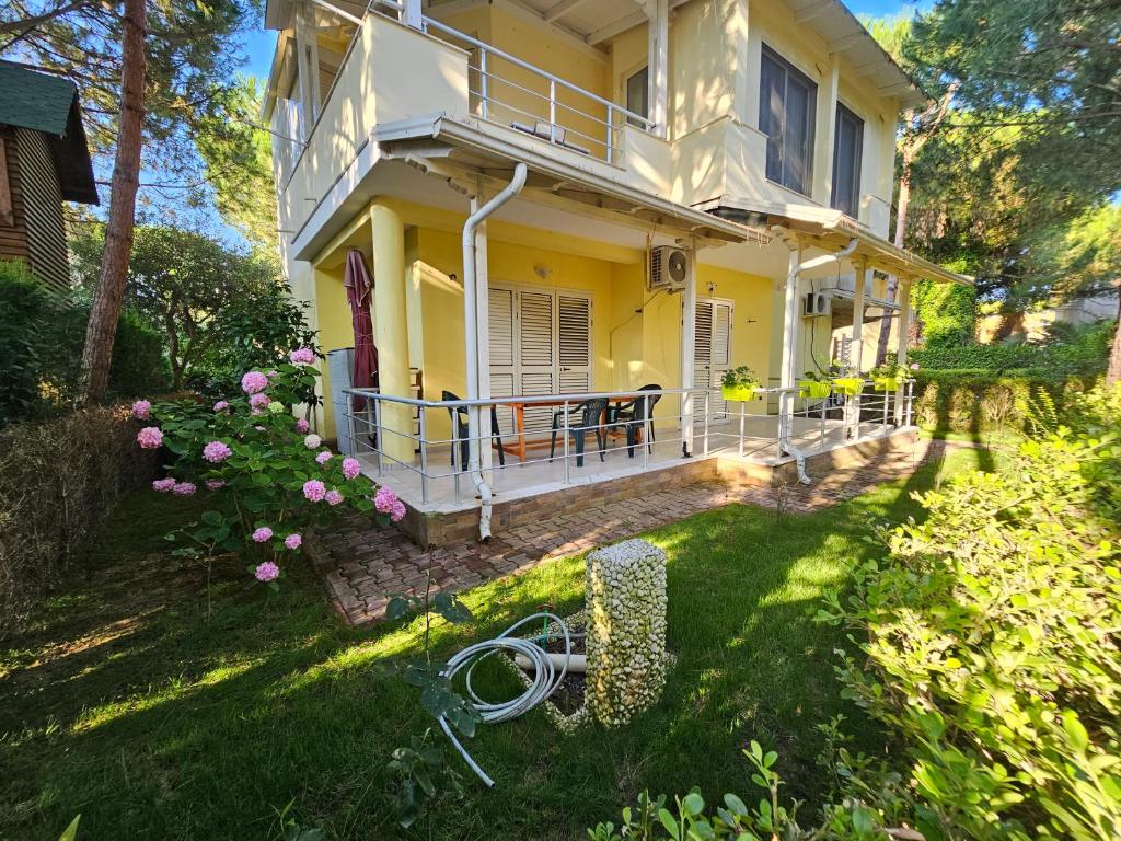 Lalzi Bay, Lura 1 ground floor apartament - Image 1
