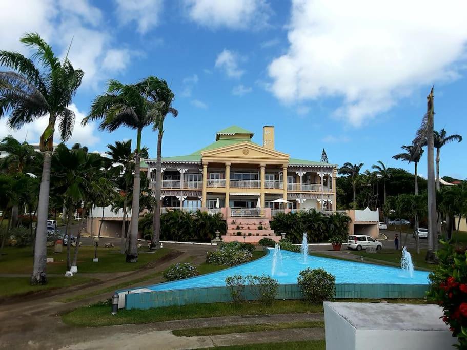 Swimmingpoolen hos eller tæt på Appartement BlueLAGON