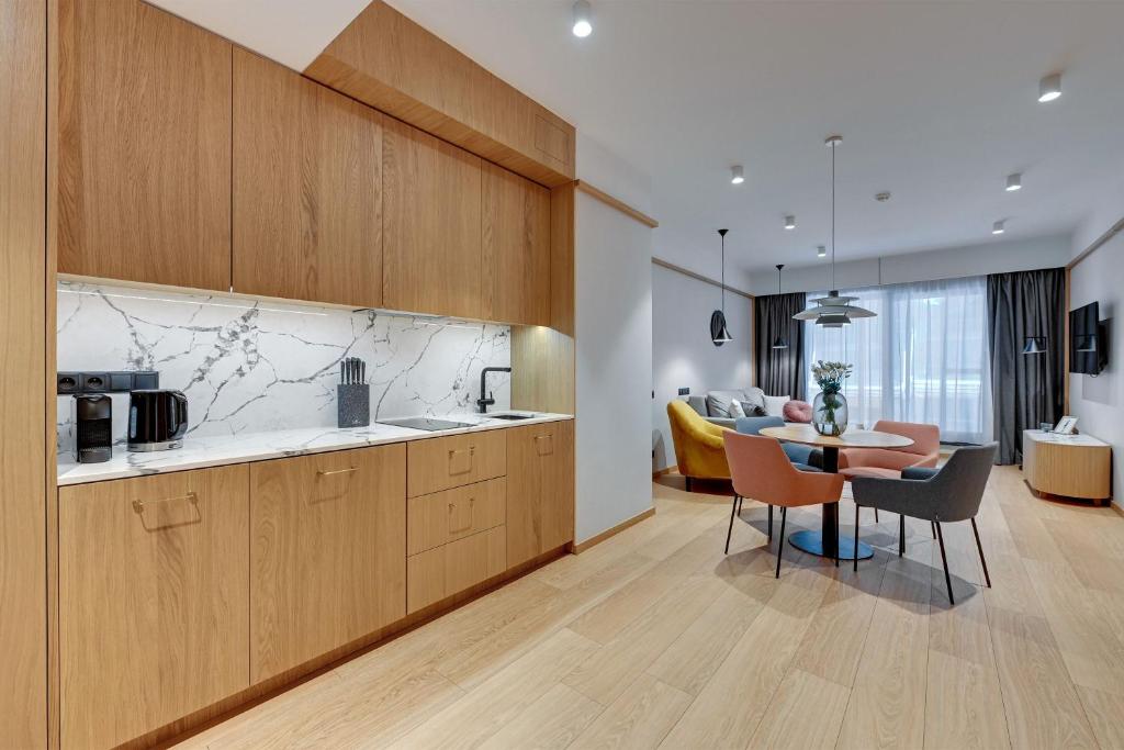 Kuchyňa alebo kuchynka v ubytovaní Flatbook - City Center Apartments Granaria I