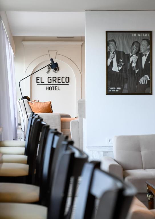 Posezení v ubytování El Greco Hotel