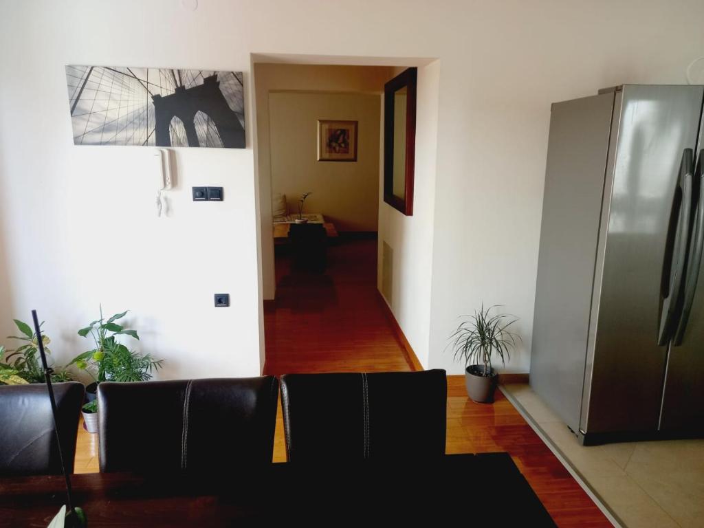 Apartment Kućica - 带阳台的公寓