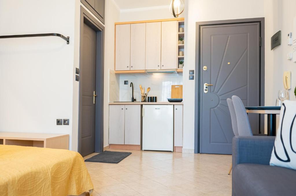 Kuchyň nebo kuchyňský kout v ubytování Stylish Apartment Xanthi Meno Homes 5
