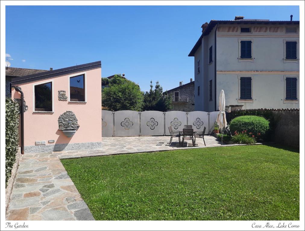 Vonkajšia záhrada v ubytovaní Azalea di Gigliola Ziello - "Casa Alice"