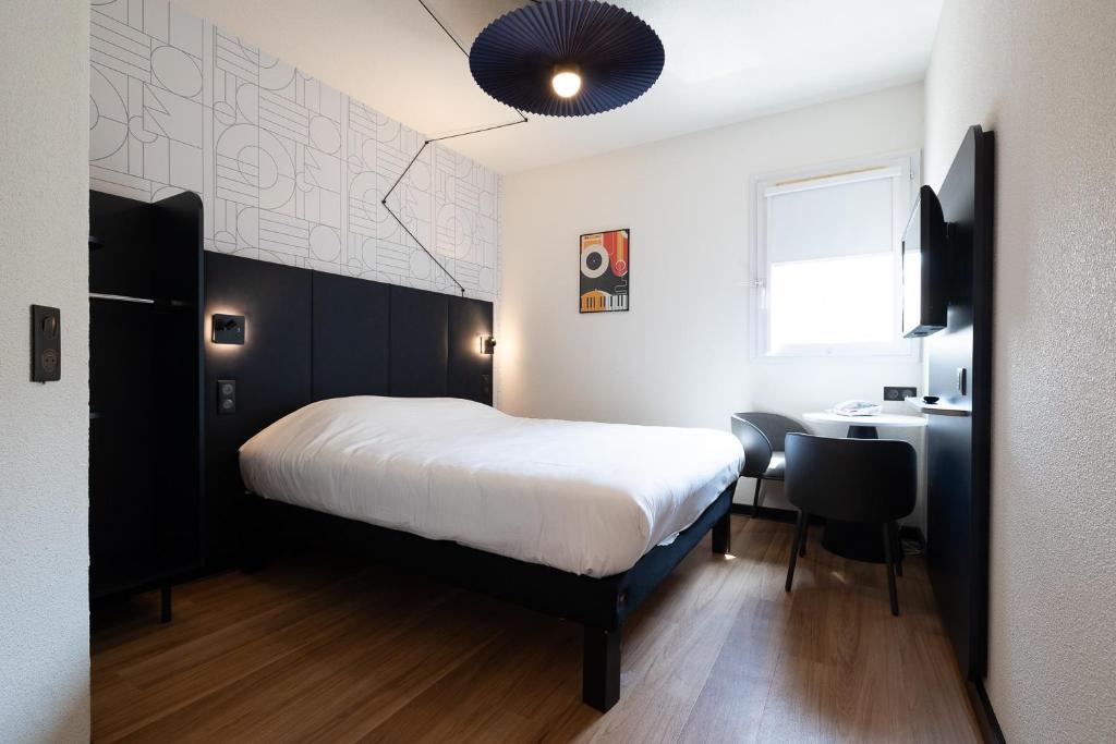 Postel nebo postele na pokoji v ubytování ibis Perpignan Sud Saint Charles