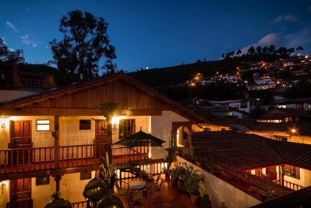 Budova, kde se hotel nachází