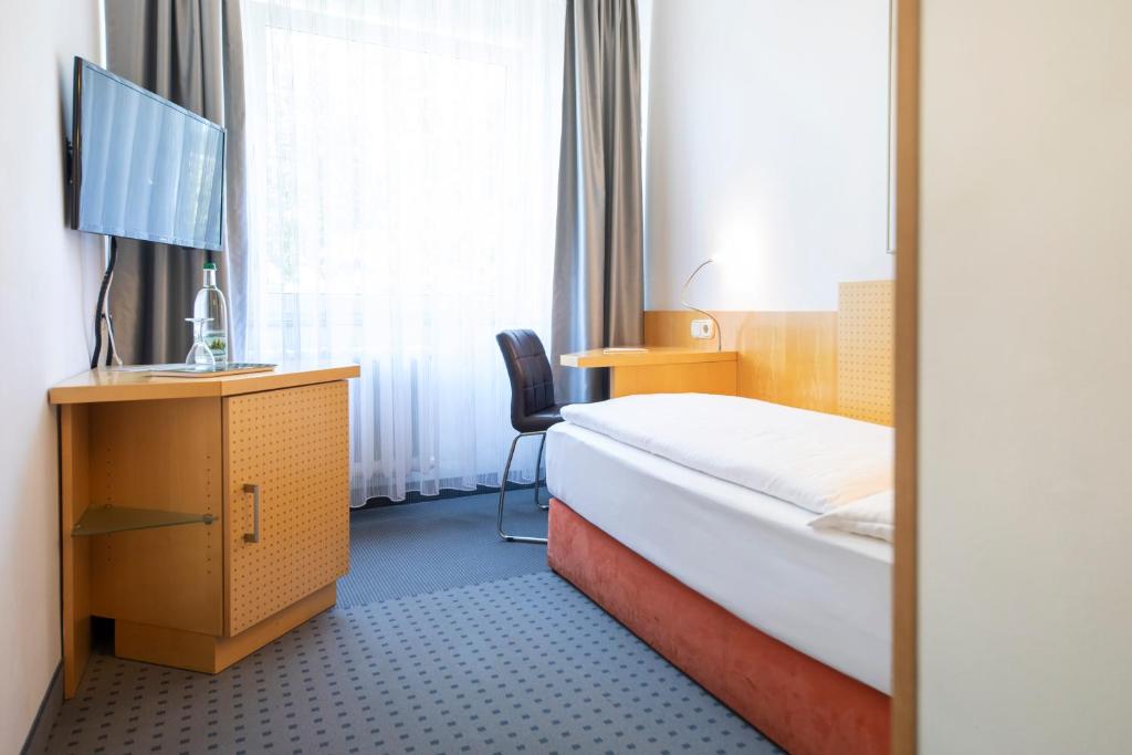 ACHAT Hotel Suhl - Chambre Simple Économique