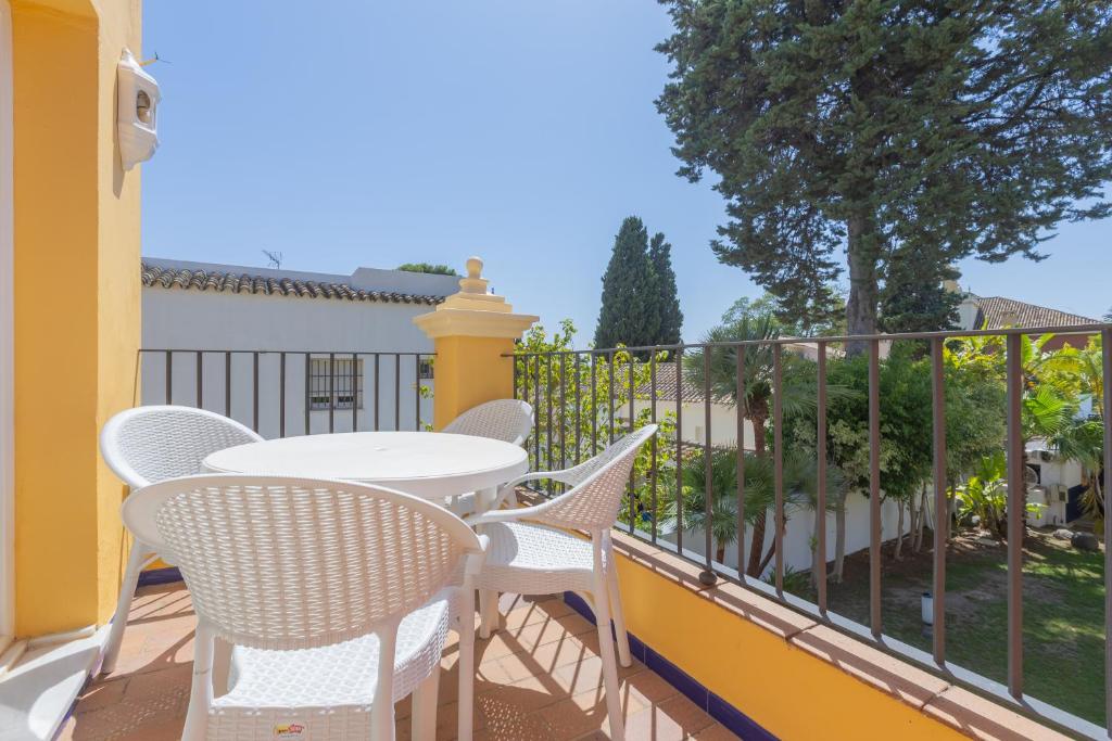 A balcony or terrace at Apartamentos Soho Boutique Vistahermosa