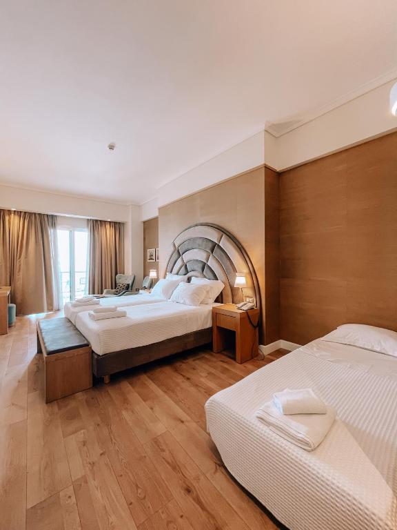 
Superior Triple Room with Sea View
