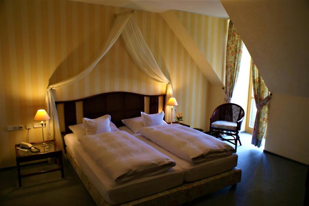 Hotel-Restaurant Zum Landgraf - Henry Merz - Suite