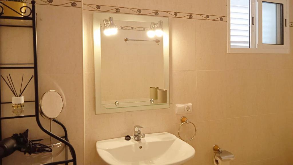 Koupelna v ubytování Apartamentos Capricho 3000