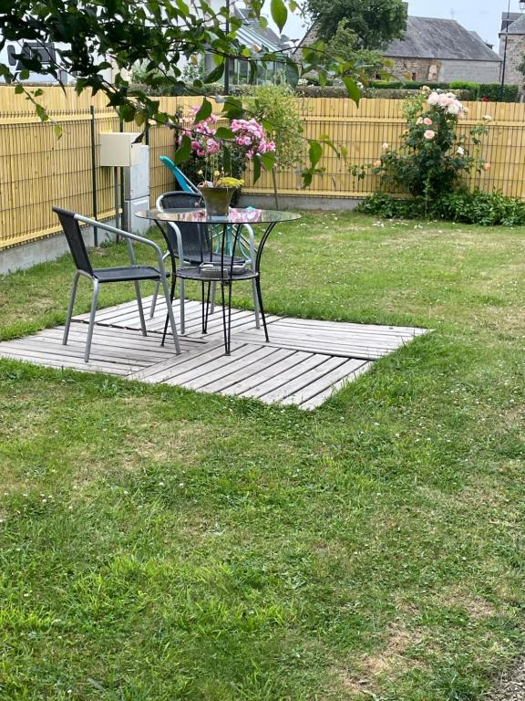 Zahrada ubytování Chambre studio familiale la Brandonnière