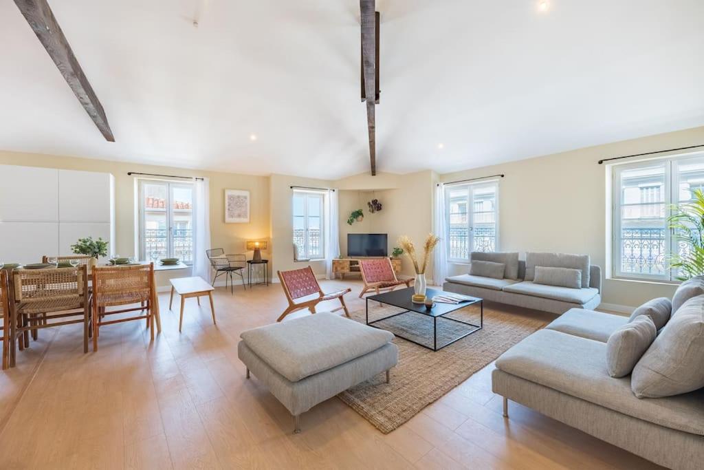 Χώρος καθιστικού στο 10CAN Appartement Vieux Port - 6 pers max