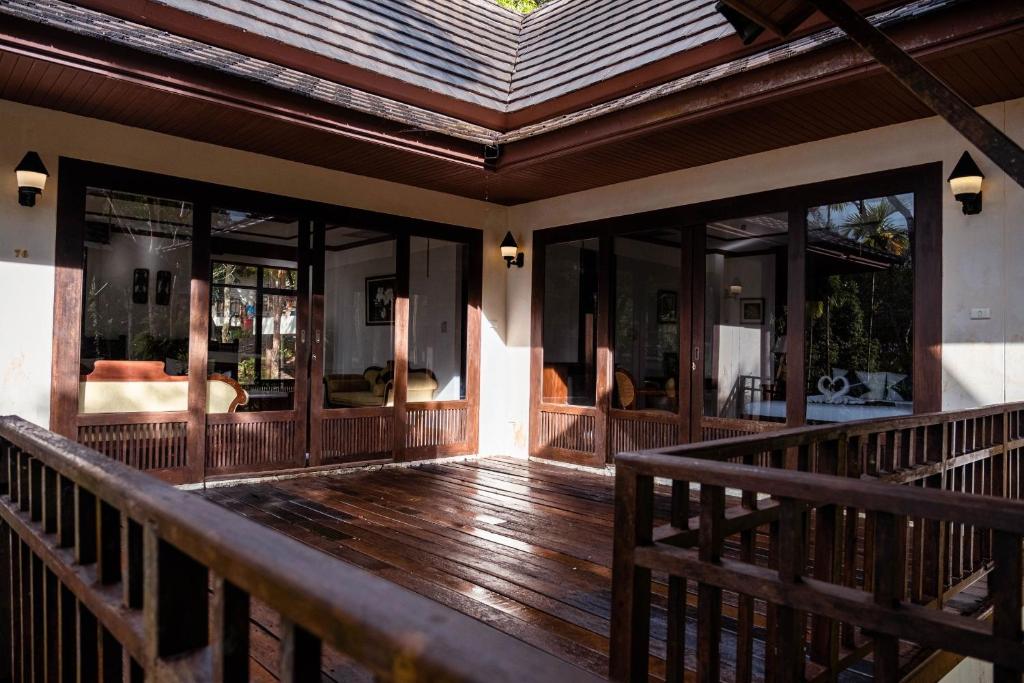 Fotografie z fotogalerie ubytování Kooncharaburi Resort - Koh Chang v destinaci Ko Chang