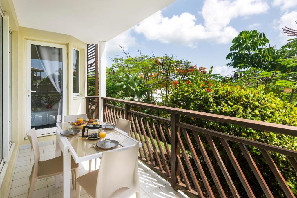 Balkón nebo terasa v ubytování Tropical Cocooning