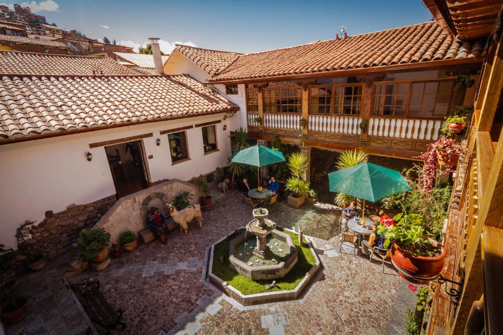Budova, kde se hotel nachází