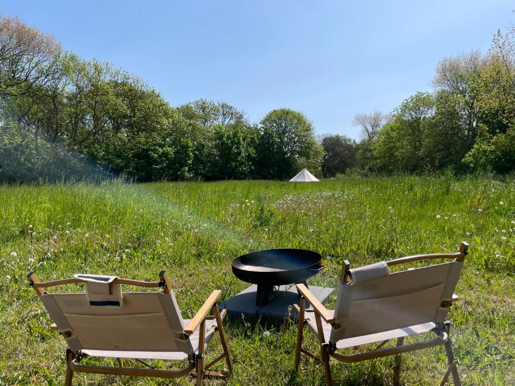 Zahrada ubytování Mellem-rummet Guesthouse & Glamping