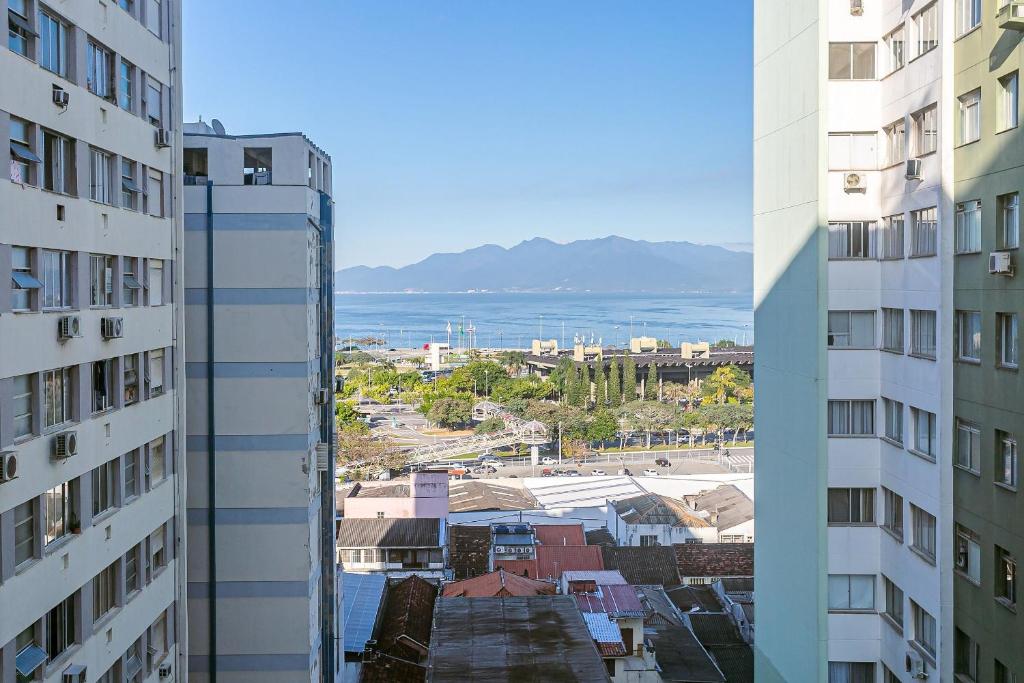 Aptos modernos no centro de Floripa - VLR - Apartment