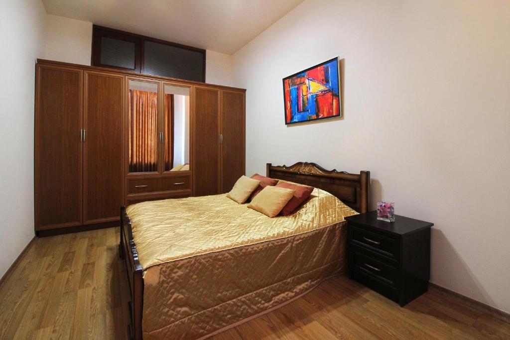فضای داخلی 3 Bedroom Apartment in Homey Residence در ایروان - تصویر ۳