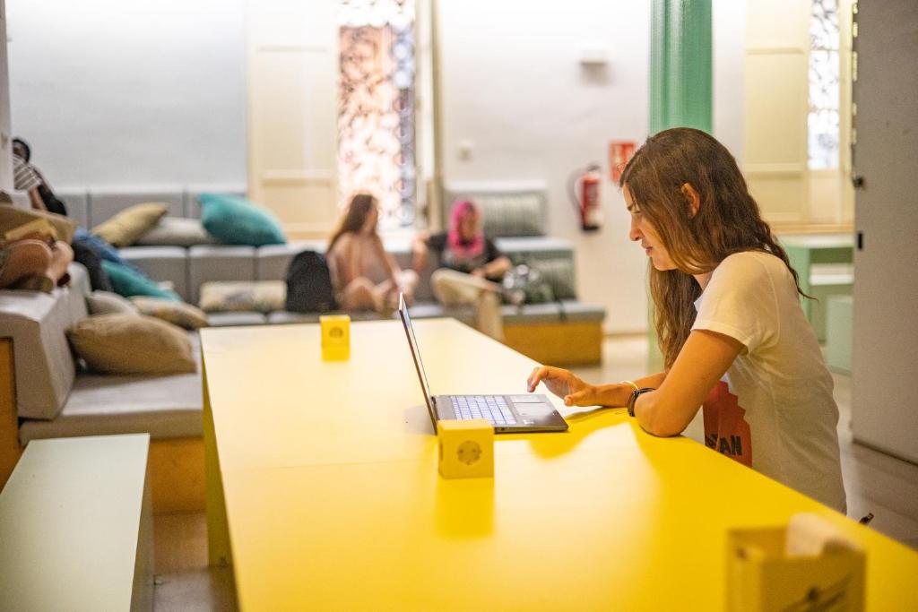 The River Hostel, Valencia – Precios 2023 actualizados