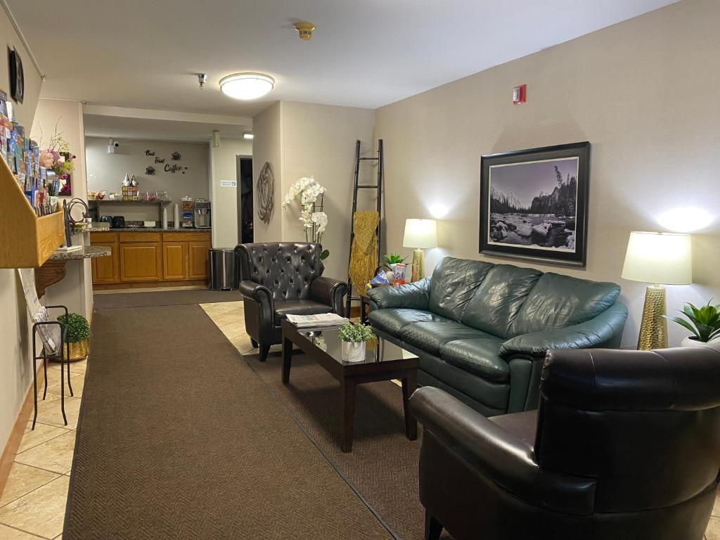 Dillon Inn photo