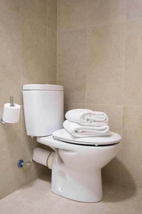 A bathroom at Comodo y agradable estudio en Madrid centro A5