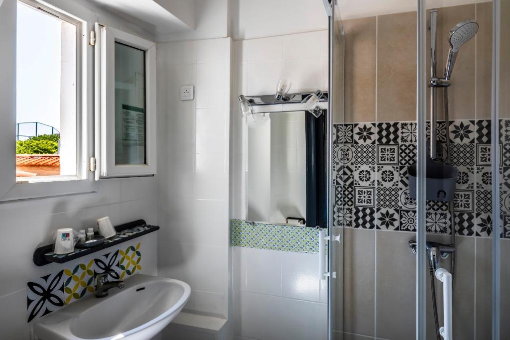 Koupelna v ubytování Hôtel Parc Mazon-Biarritz