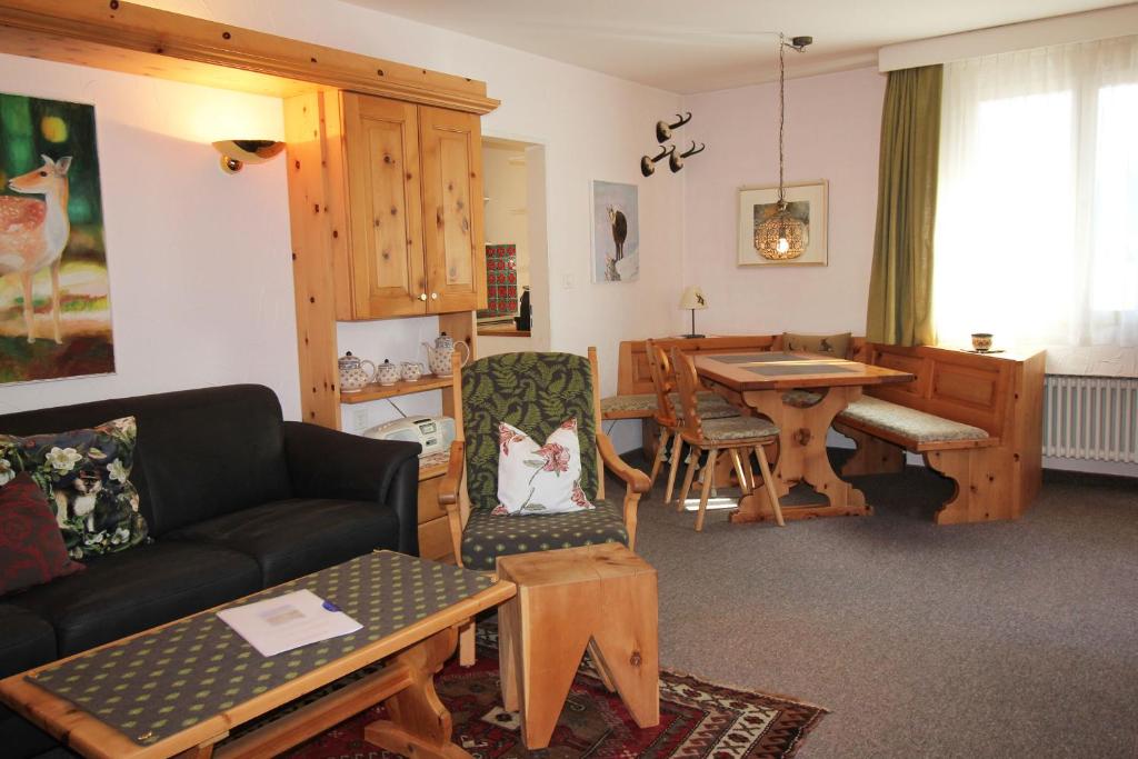Posezení v ubytování Residenza Lagrev 2 Zimmerwohnung Nr 027 - Typ 20A - Hochparterre - Süd