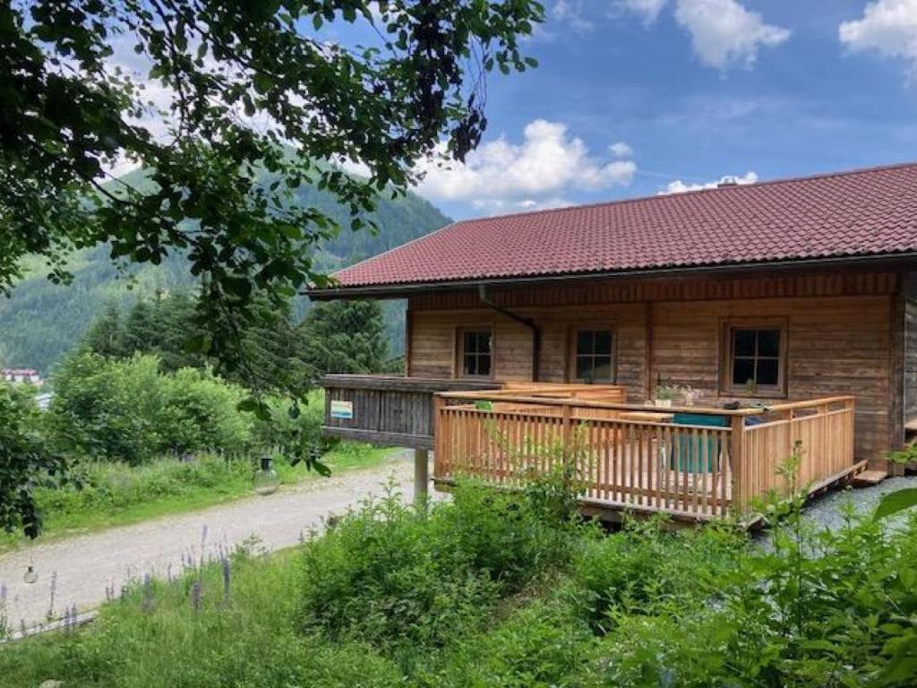 Príroda v okolí horskej chaty