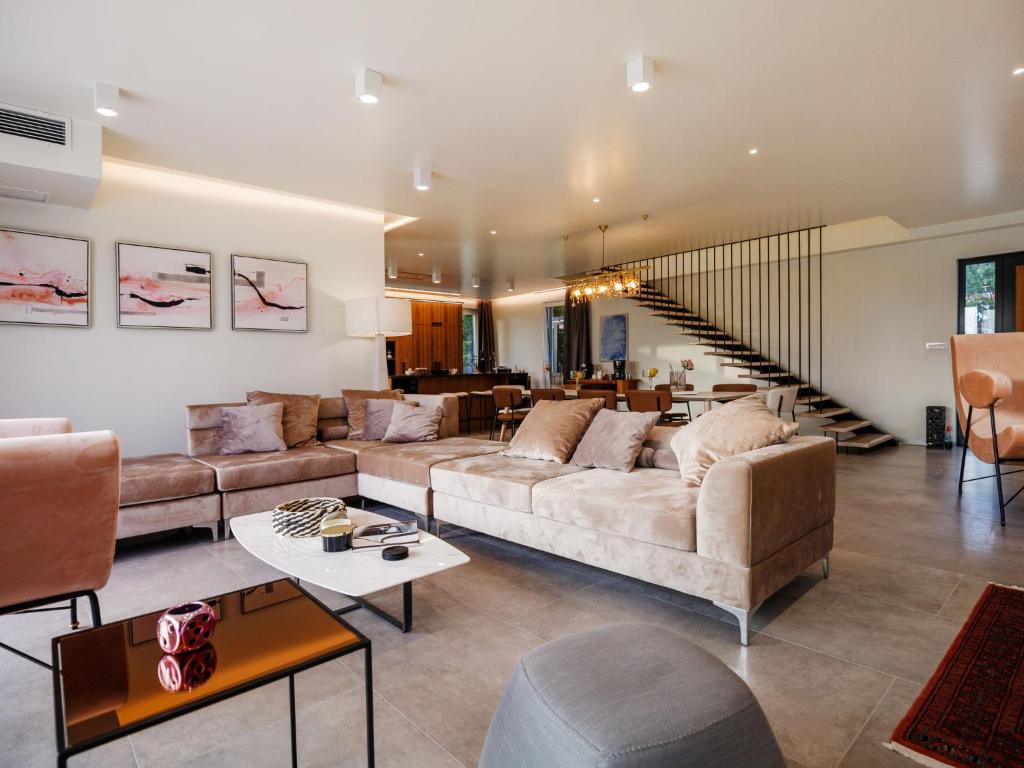 Część wypoczynkowa w obiekcie Holiday Home Villa Sonia by Interhome