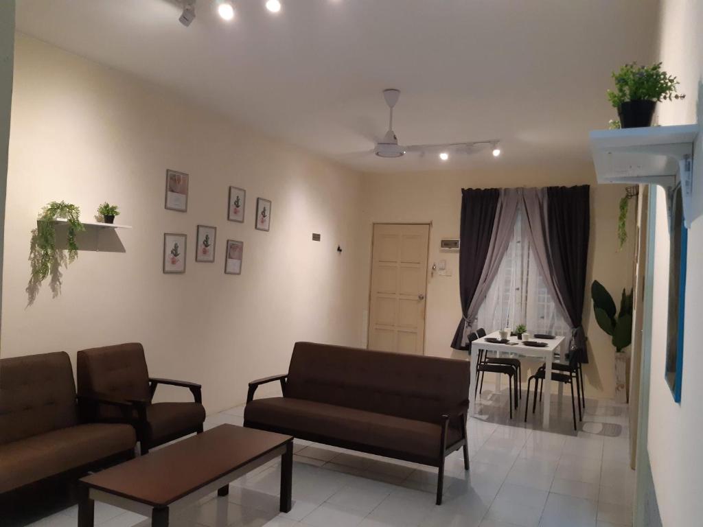 Posezení v ubytování Ammar Homestay Gua Musang