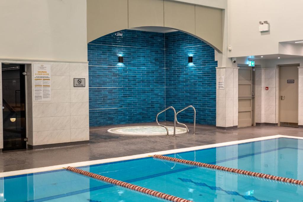 Bazén v ubytování Carrigaline Court Hotel & Leisure Centre nebo v jeho okolí