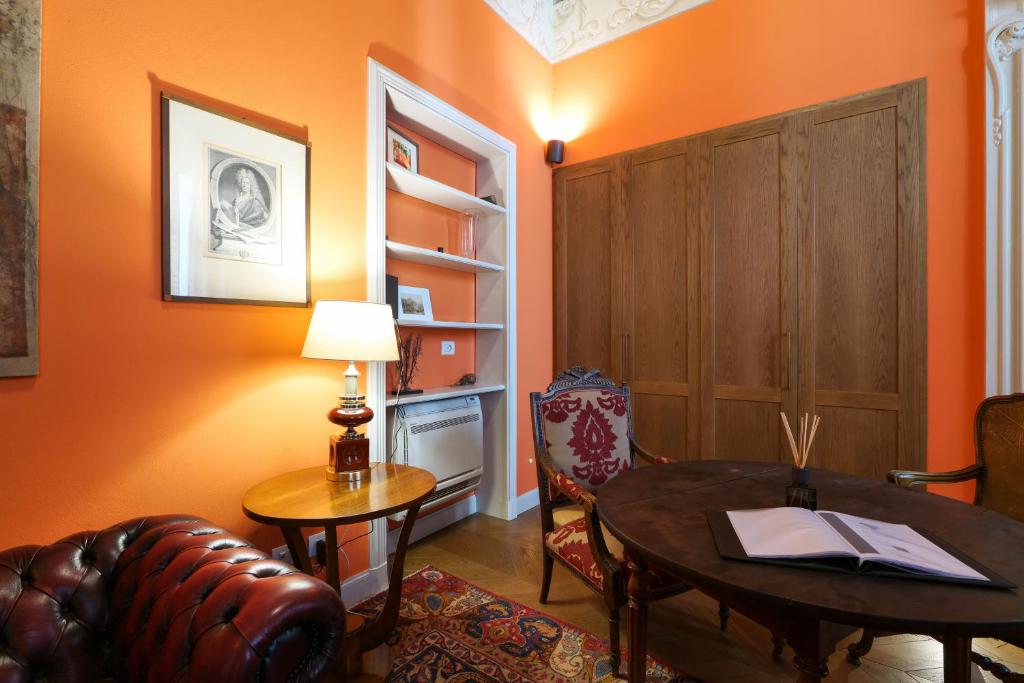 Prestige Boutique Aparthotel - Montenapoleone - 1