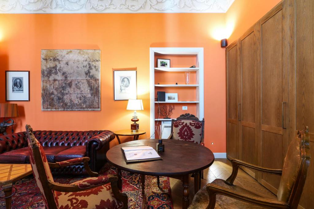 Prestige Boutique Aparthotel - Montenapoleone - 17