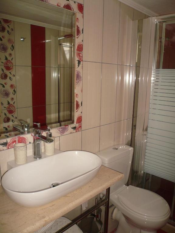 Koupelna v ubytování Hotel Avra