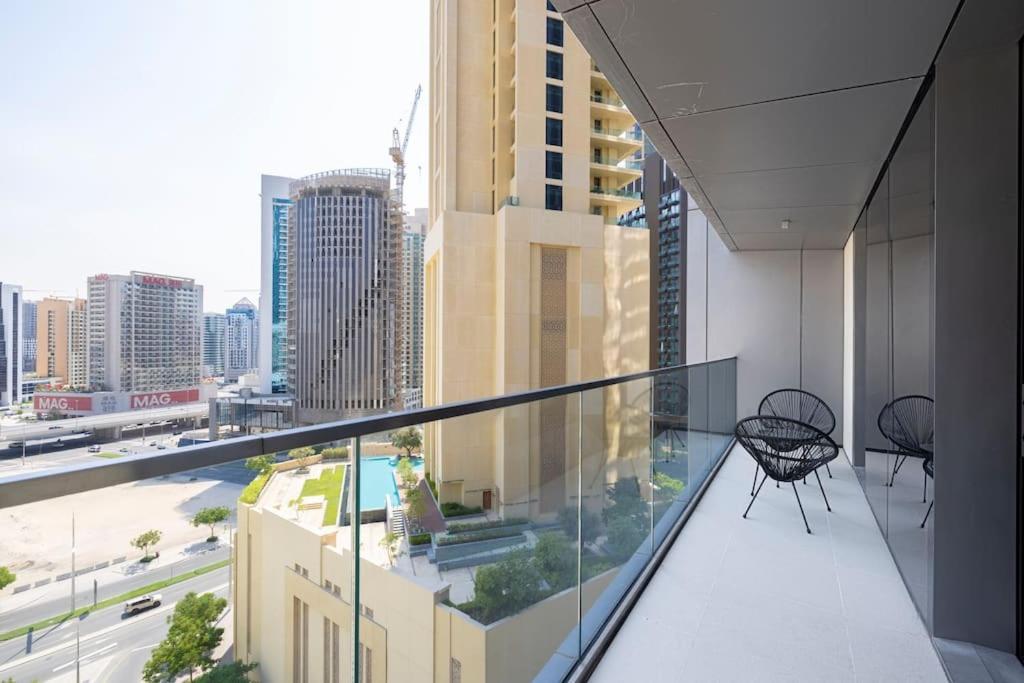 Fotografie z fotogalerie ubytování Cozy 1Bed Connected to DubaiMall BurjKhalifa 5min v Dubaji