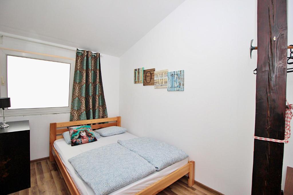 Posteľ alebo postele v izbe v ubytovaní Hostel Cinnamon