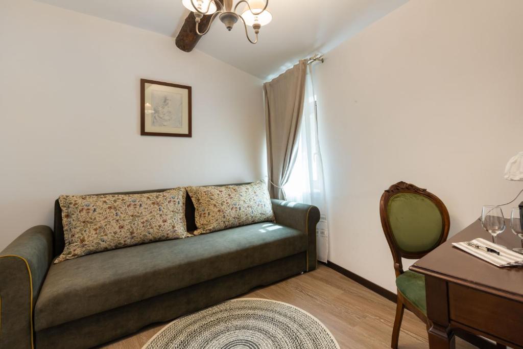 Posezení v ubytování Castrum Wine Relais