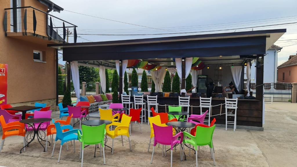 Restaurace v ubytování Odmaraliste Kod Miće Apartman 2