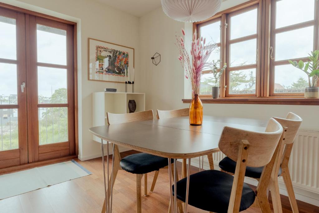 Marina view - 3 Bedroom Apartment - Central Tórshavn - 三居室公寓