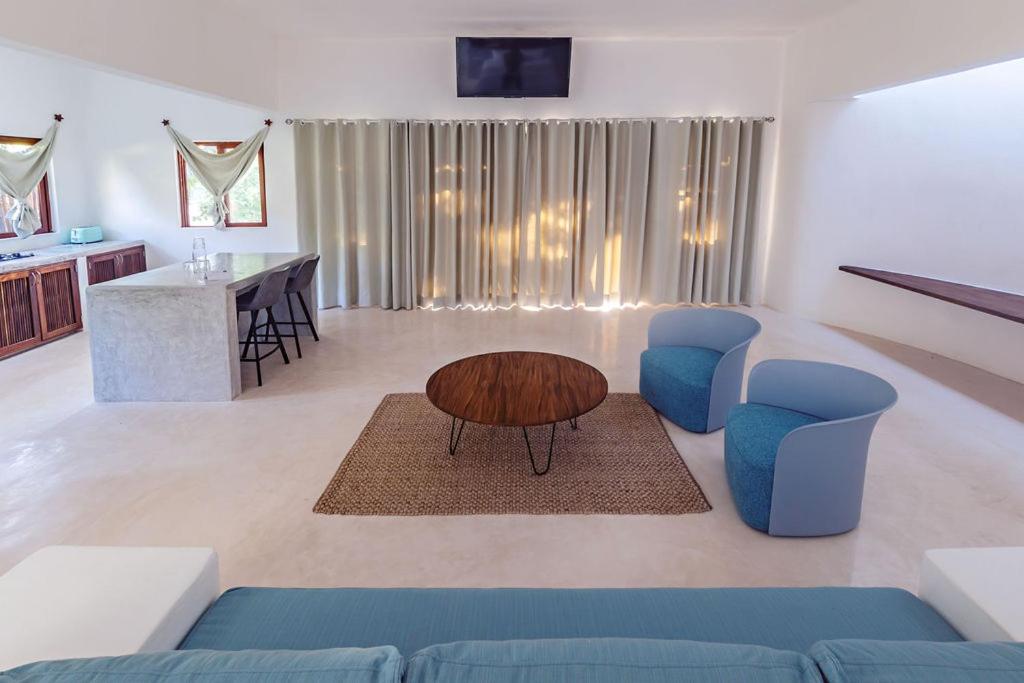 Posezení v ubytování Mi Kasa Tu Kasa Bacalar by Nah Hotels