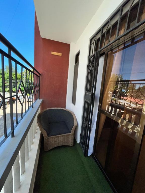 Μπαλκόνι ή βεράντα στο Furnished one bedroom apartment in mombasa