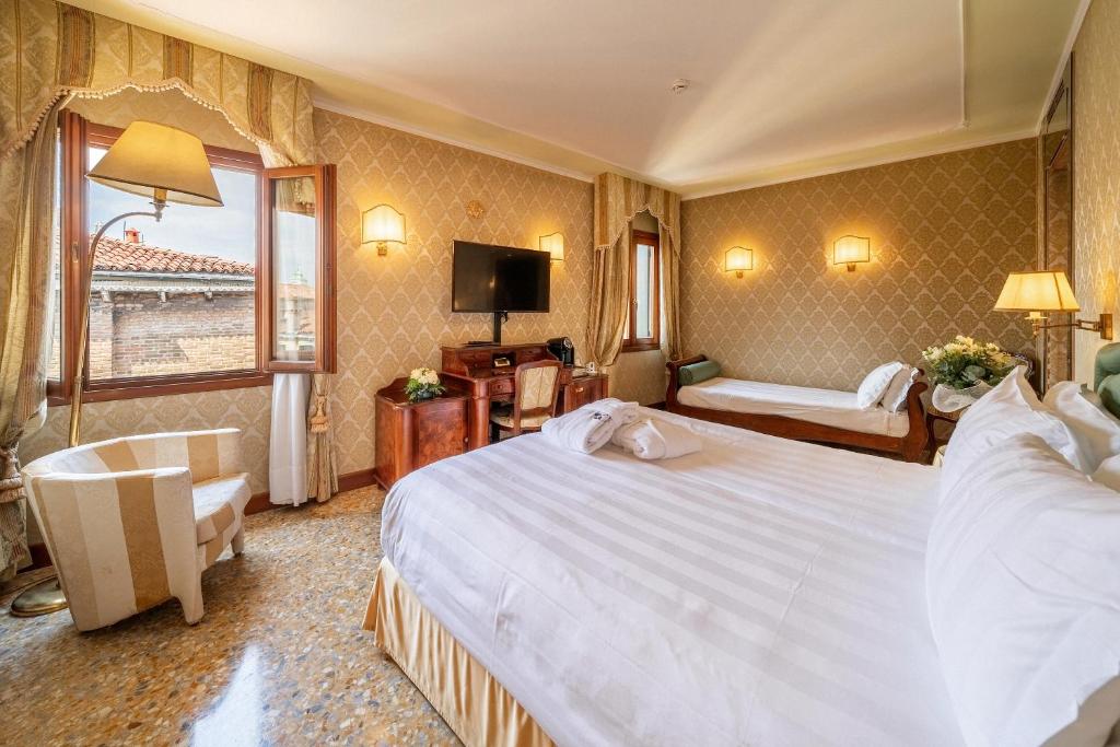 Hotel Colombina - Resim 40