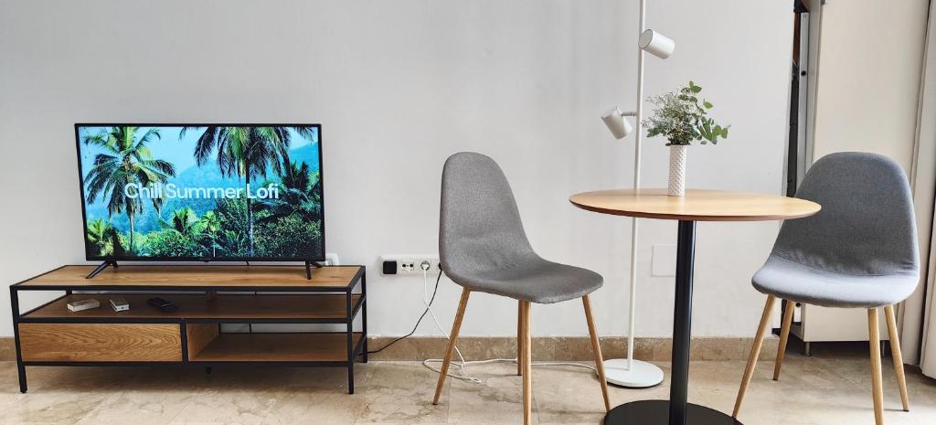 ESTUDIO TRANQUILO EN PLENO CENTRO DE MALAGA - 13