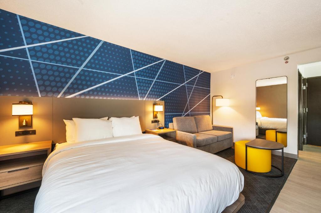 Comfort Inn Mayfield Heights Cleveland East photo