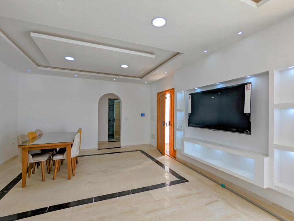 Fotografie z fotogalerie ubytování Villa NIÇOISE DJERBA v destinaci Awlād ‘Umar